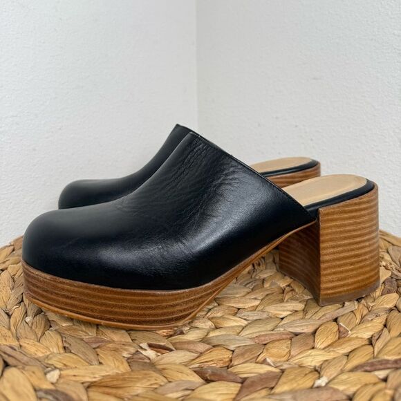 Intentionally Blank Facts Black Leather Clogs Block Stacked Wood Heel - Picture 3 of 8